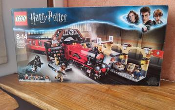 Lego Harry Potter: De Zweinstein express 75955. beschikbaar voor biedingen