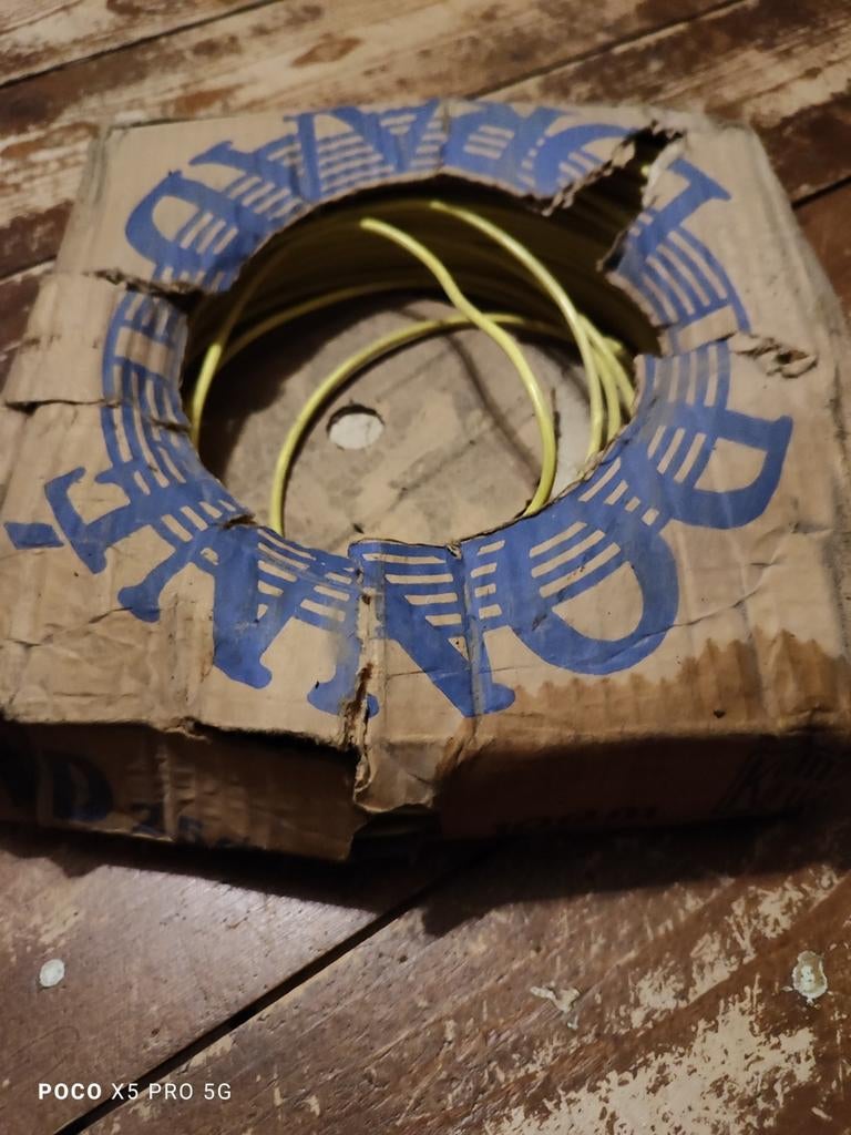 20 a 30 meter 2,5 mm installatiedraad, Verzamelen, Ophalen of Verzenden