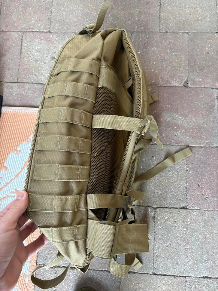 Militaire rugzak, Verzamelen, Militaria | Algemeen, Overige soorten, Overige typen, Nederland, Ophalen