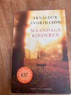 Maandagskinderen - Arnaldur Indriðason, Boeken, Thrillers, Ophalen of Verzenden, Zo goed als nieuw, Scandinavië
