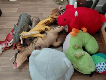 Speelgoed dieren verzameling beschikbaar voor biedingen