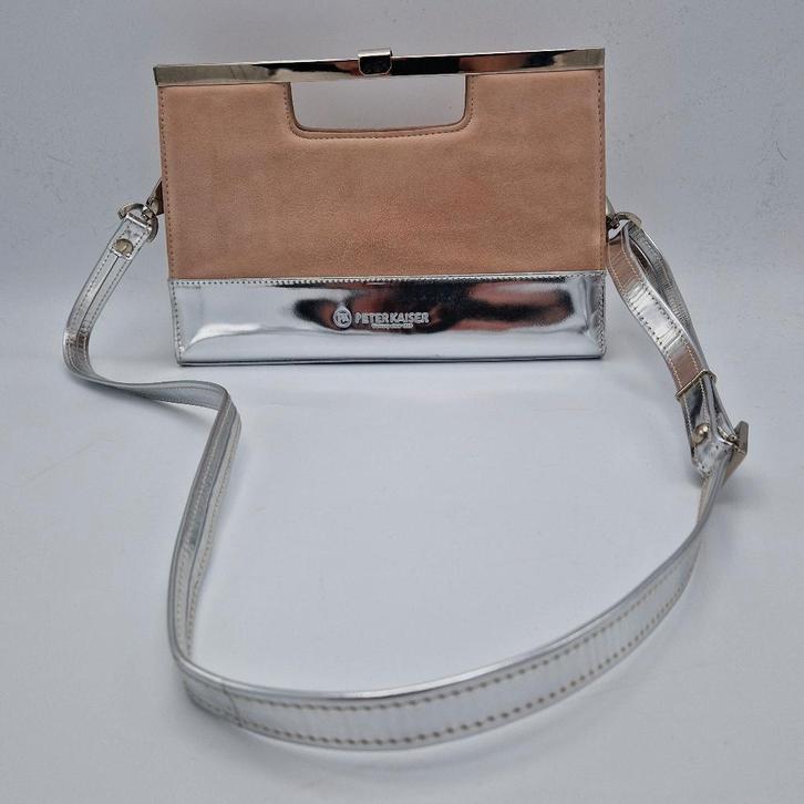 Peter Kaiser avond tasje. Nude/zilver/leer., Sieraden, Tassen en Uiterlijk, Tassen | Damestassen, Nieuw, Avondtasje, Overige kleuren