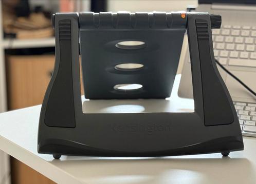 Kensington Smartfit Easyrider laptophouder/-standaard zwart, Computers en Software, Laptopstandaarden, Zo goed als nieuw, Ophalen of Verzenden