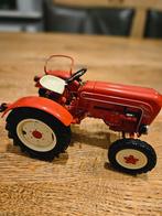 Vintage Rode Tractor Model - Junior, Hobby en Vrije tijd, Modelbouw | Auto's en Voertuigen, Overige merken, Auto, 1:32 tot 1:50