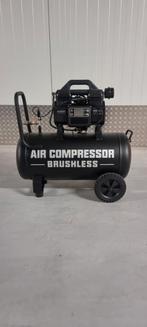 Te koop UMT Ac770-40 compressor NIEUW, Ophalen, 6 tot 10 bar, Nieuw, 25 tot 100 liter