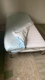 Goed 1 persoons bed met nieuw matras, Ophalen, Zo goed als nieuw, Eenpersoons, 90 cm