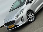 Ford Fiesta 1.0 EcoBoost Titanium Sportvelgen | Parkeersenso, Auto's, Stof, Gebruikt, Euro 6, 100 pk