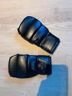 Kickboks setje maat XS (5/6 jaar) - Zo goed als nieuw!, Overige, Maat XS of kleiner, Vechtsportbescherming, Ophalen of Verzenden