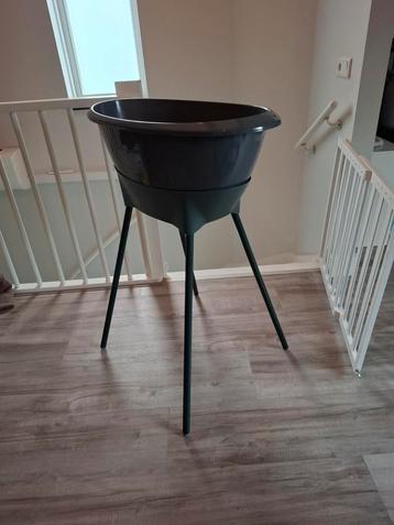 Luma Babybadje met standaard beschikbaar voor biedingen