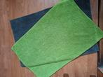 2 Ikea badmatten  60x90 groen en grijs samen voor, Huis en Inrichting, Ophalen of Verzenden, Zo goed als nieuw, Grijs, Overige typen