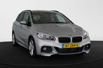 BMW 2-serie Active Tourer 220i High Executive M-Sport / Auto, Auto's, BMW, 1998 cc, 730 kg, Gebruikt, Alcantara