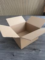 Dozen dubbelgolf 30 stuks 38x38x23, Doos, Minder dan 35 cm, Ophalen of Verzenden, Zo goed als nieuw