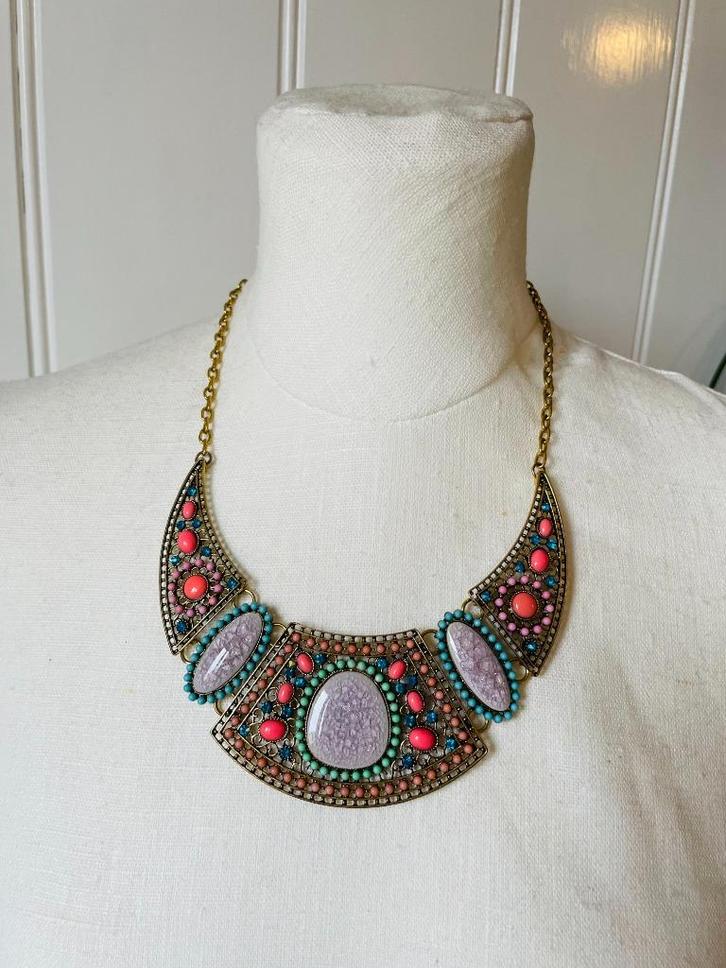 Te gekke Boho halve maan ketting, Sieraden, Tassen en Uiterlijk, Kettingen, Nieuw, Overige materialen, Overige kleuren, Ophalen of Verzenden