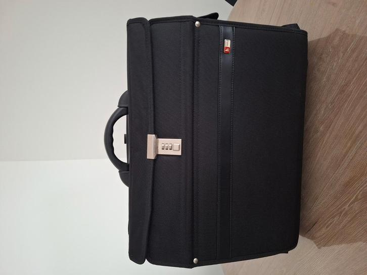 Hulshof Business Cases pilotenkoffer, Sieraden, Tassen en Uiterlijk, Koffers, Nieuw, Hard kunststof, Minder dan 50 cm, Slot, Uitschuifbare handgreep