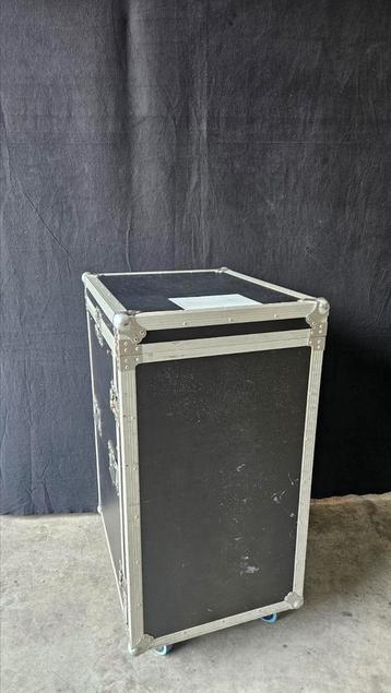 Prodjuser flightcase 19inch 16he hoog beschikbaar voor biedingen