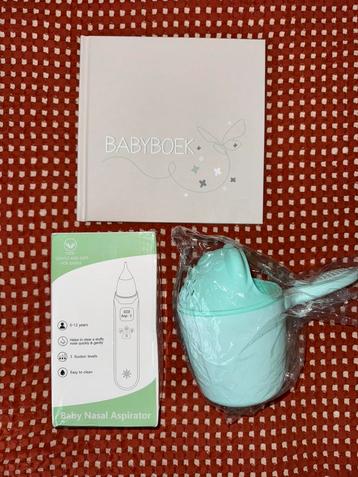 Baby neusreiniger, bad spoelbeker, babyboek - Nieuw! beschikbaar voor biedingen