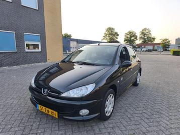 Peugeot 206 1.4 Génération Airco weinig km beschikbaar voor biedingen