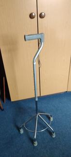 Driepoot wandelstok, Diversen, Wandelstokken, Ophalen