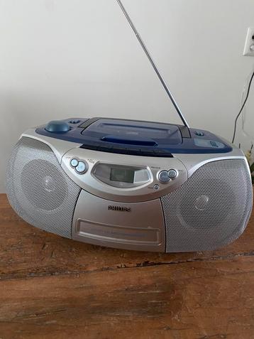 Cassette radio cd beschikbaar voor biedingen