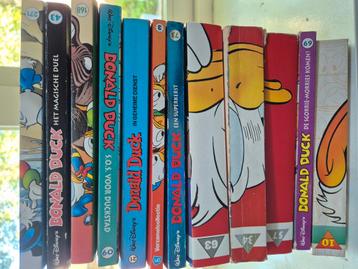 Stapel Donald Duck pockets 12x, winterboeken en DD extra beschikbaar voor biedingen