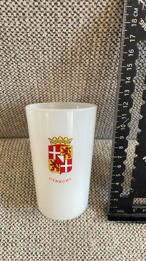 Glas met Wapen van Utrecht, opaal opaalglas melkglas antiek, Antiek en Kunst, Antiek | Glas en Kristal, Ophalen of Verzenden