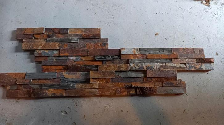 Rustieke Lei Natuursteenstrips – 2 dozen, Doe-het-zelf en Verbouw, Tegels, Zo goed als nieuw, Wandtegels, Keramiek, Minder dan 20 cm