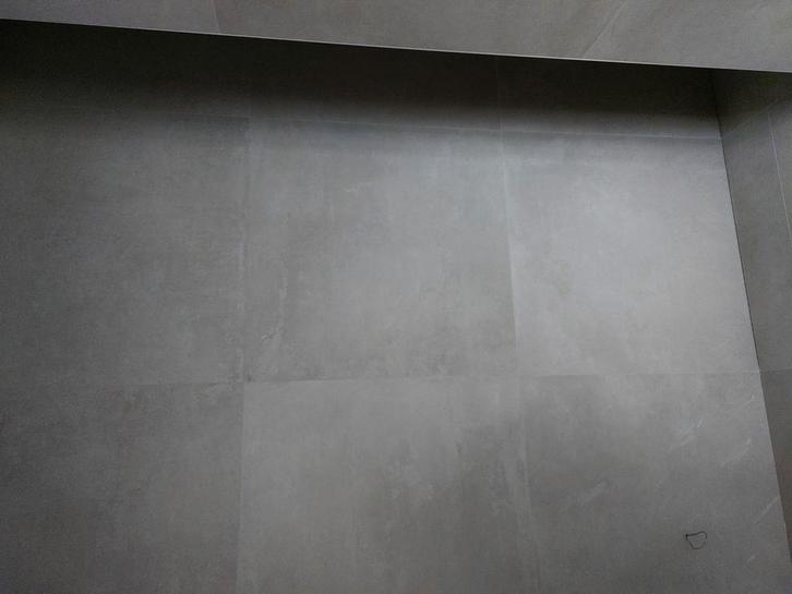 35 m2 tegels 90x90 cm, Doe-het-zelf en Verbouw, Tegels, Nieuw, Vloertegels, Keramiek, 60 cm of meer, 60 cm of meer, 10 m² of meer