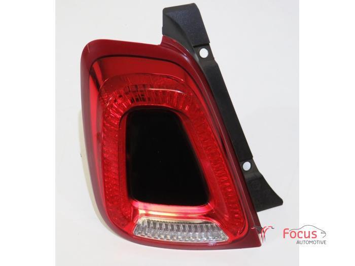 Achterlicht links van een Fiat 500 Abarth, Auto-onderdelen, Verlichting, Gebruikt, 6 maanden garantie, 12 maanden garantie, Ophalen of Verzenden