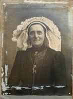 Brabantse poffer, Gebruikt, Foto, Klederdracht, Ophalen of Verzenden