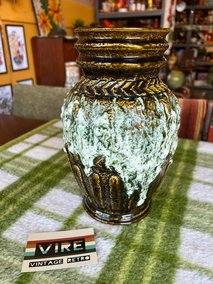 Vintage jaren 70 groene west germany vaas, Huis en Inrichting, Woonaccessoires | Vazen, Zo goed als nieuw, Ophalen of Verzenden