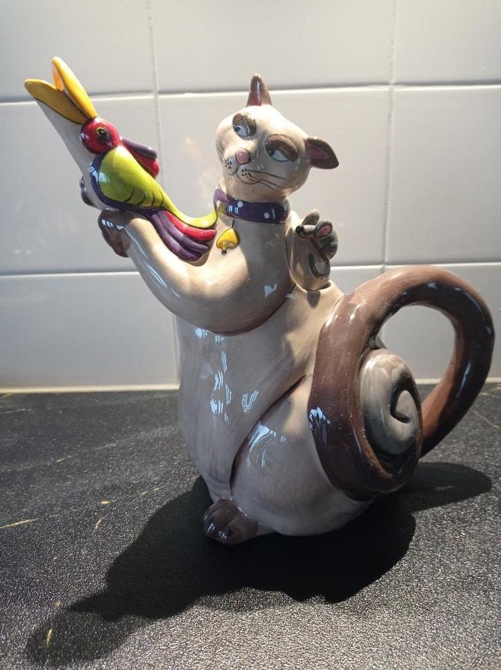 Theepot kat, Huis en Inrichting, Keuken | Servies, Nieuw, Overige typen, Overige stijlen, Porselein, Ophalen