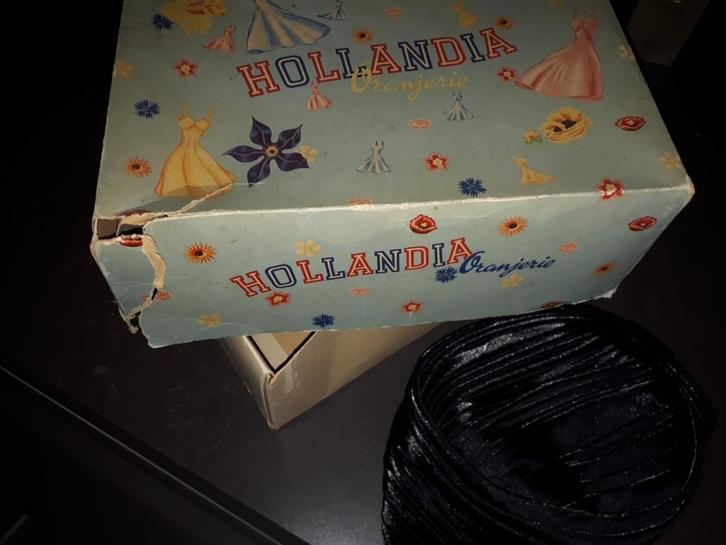 Zwart chique dameshoedje met kort voile, Kleding | Dames, Hoeden en Petten, Zo goed als nieuw, One size fits all, Ophalen of Verzenden