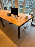 Bureau’s 160x160cm, zwart stalen onderframe, fins vuren blad, Huis en Inrichting, Bureaus, Ophalen, In hoogte verstelbaar, Zo goed als nieuw
