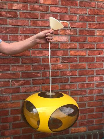 Hanglamp UFO bug eye Luigi Colani beschikbaar voor biedingen