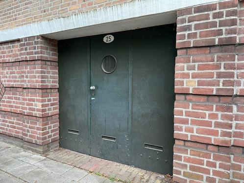 Garage te koop / Tilburg centrum, Auto diversen, Autostallingen en Garages
