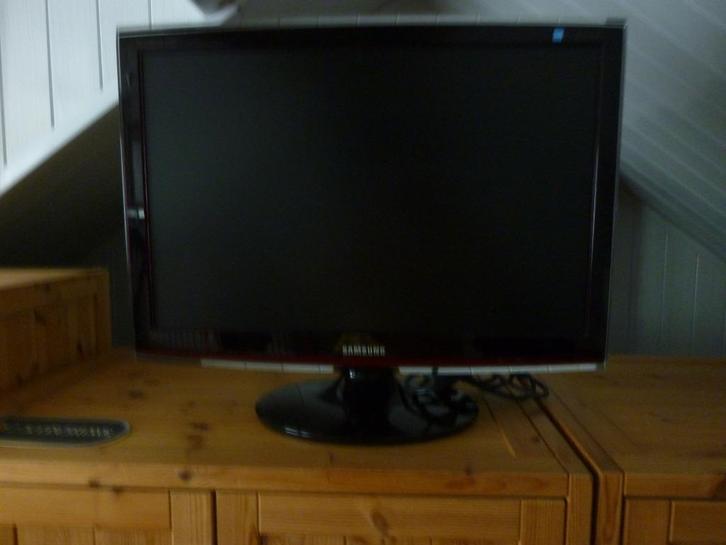 Samsung monitor, Computers en Software, Monitoren, Gebruikt, 60 Hz of minder, Overige typen, Overige resoluties, Ophalen