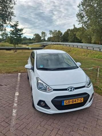 Hyundai i10 1.0 5DR 2015 Wit beschikbaar voor biedingen