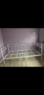 Prachtige hartvormige meisjesbed, Eenpersoons, Ophalen of Verzenden, Zo goed als nieuw, 90 cm