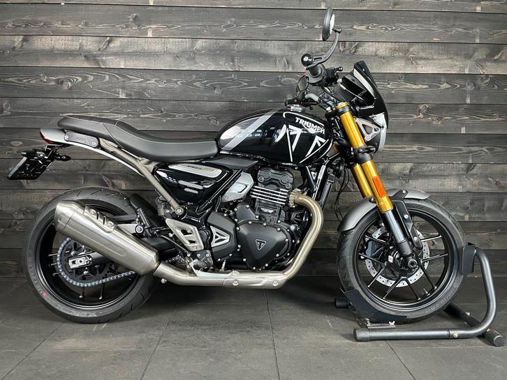 Triumph SPEED 400 STYLE PHANTOM BLACK A2 (bj 2026), Motoren, Motoren | Triumph, Bedrijf, Naked bike, 12 t/m 35 kW