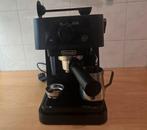 DeLonghi EC235.BK Espressomachine - Zwart, Witgoed en Apparatuur, Koffiezetapparaten, Ophalen, Gebruikt, Espresso apparaat, Gemalen koffie