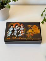 Vintage houten sieradendoos met parelmoer - geisha design, Ophalen of Verzenden