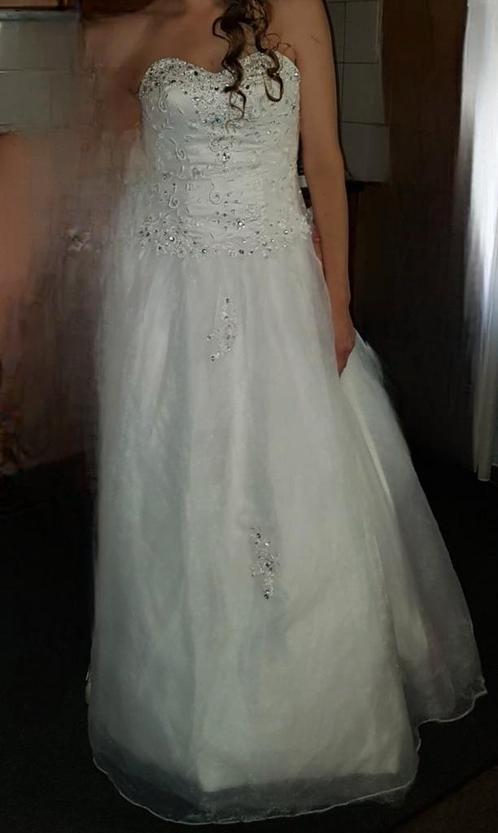 Mooi witte trouwjurk, Kleding | Dames, Trouwkleding en Trouwaccessoires, Zo goed als nieuw, Trouwjurk, Wit, Ophalen