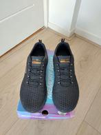 Nieuw met prijskaartje: Skechers, maat 41. Zwart met goud., Kleding | Dames, Schoenen, Skechers, Zwart, Nieuw, Ophalen of Verzenden