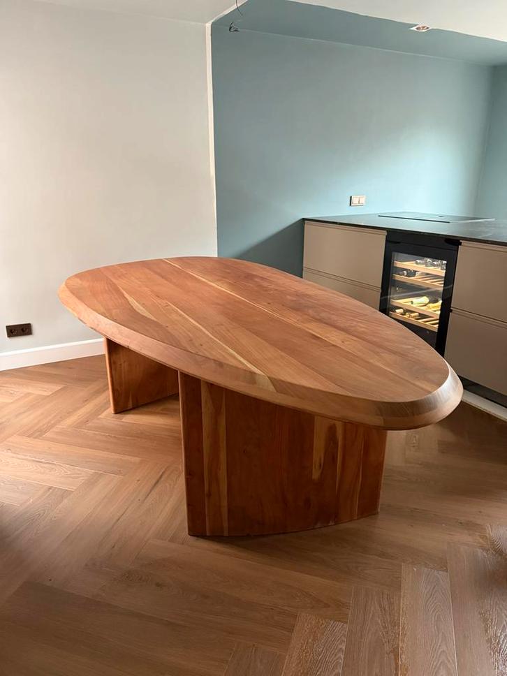 Massief Houten organische eettafel van Eijerkamp, Huis en Inrichting, Tafels | Eettafels, Zo goed als nieuw, 100 tot 150 cm, 200 cm of meer