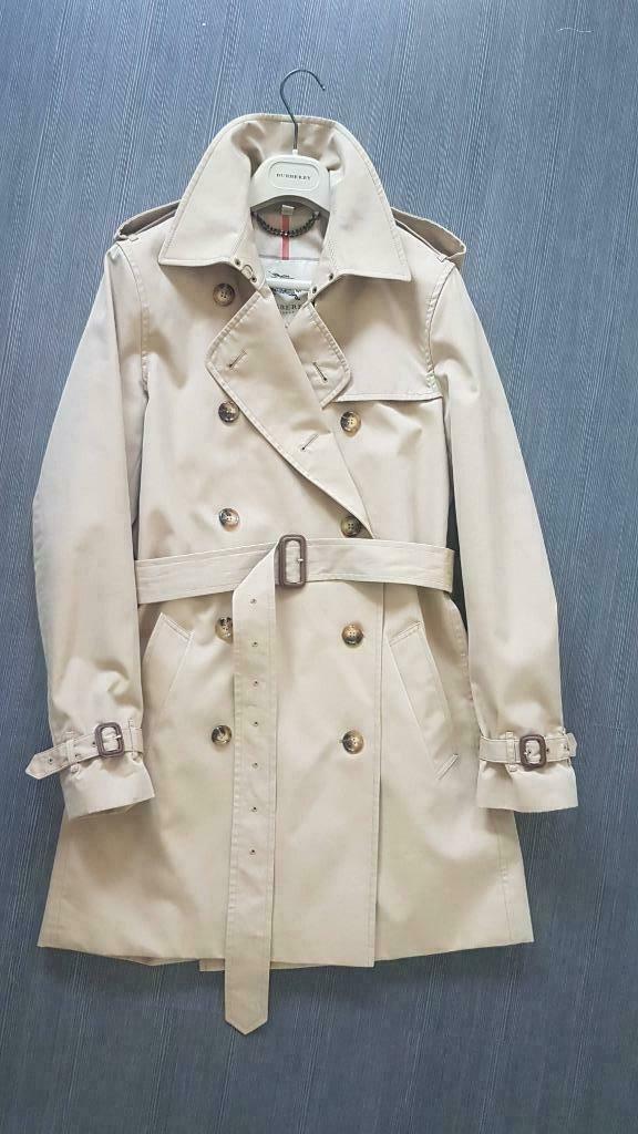Burberry Trenchcoat M, Kleding | Dames, Jassen | Zomer, Zo goed als nieuw, Maat 38/40 (M), Beige, Verzenden