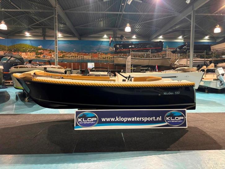 Maxima 550 donkerblauw met wit, Watersport en Boten, Sloepen, Nieuw, 10 tot 30 pk, 3 tot 6 meter, Buitenboordmotor, Benzine, Polyester