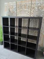 Ikea Expedit 4x4 vakkenkast (voorganger Kallax), Ophalen, Met plank(en), Gebruikt, 100 tot 150 cm