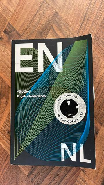 Van Dale Pocketwoordenboek Engels-Nederlands beschikbaar voor biedingen