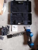 accu heggenschaar in koffer , gaat weg wegens verh, Tuin en Terras, Ophalen of Verzenden, Accu