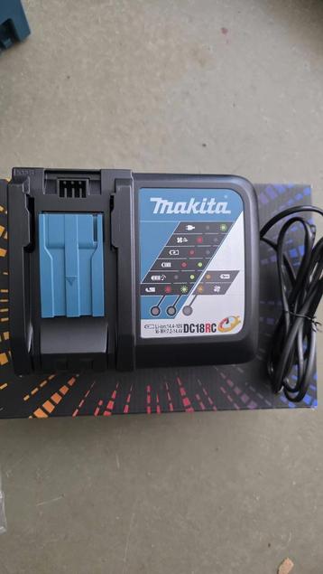 Makita Snellader LXT DC18RC (nieuw) beschikbaar voor biedingen